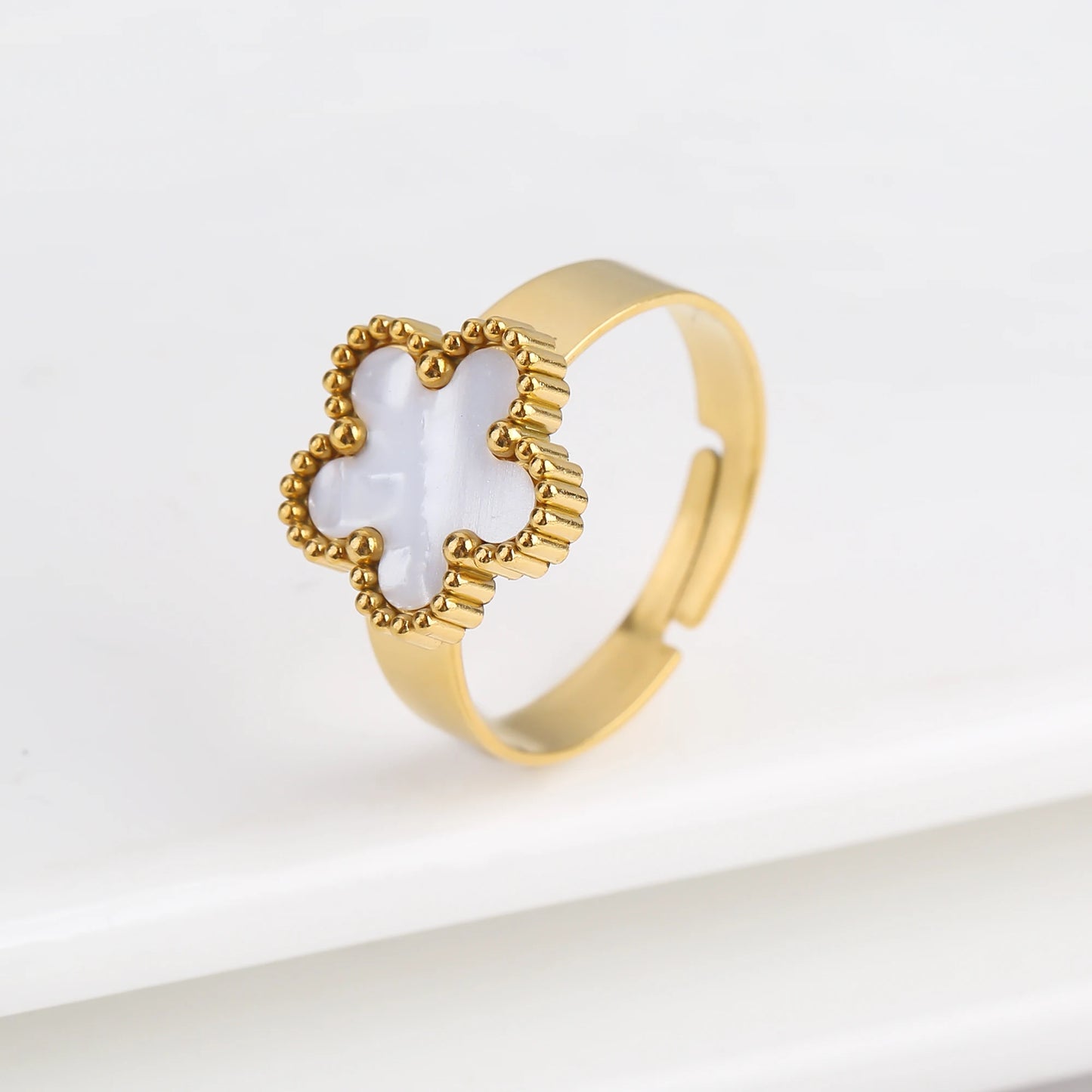 Justerbare ringer m/blomst