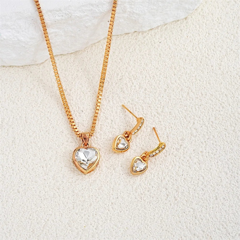 Hjerte m/diamant sett kjede + øredobber