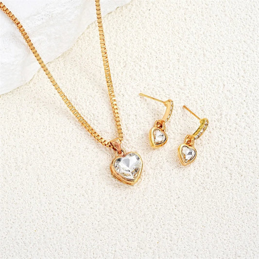 Hjerte m/diamant sett kjede + øredobber